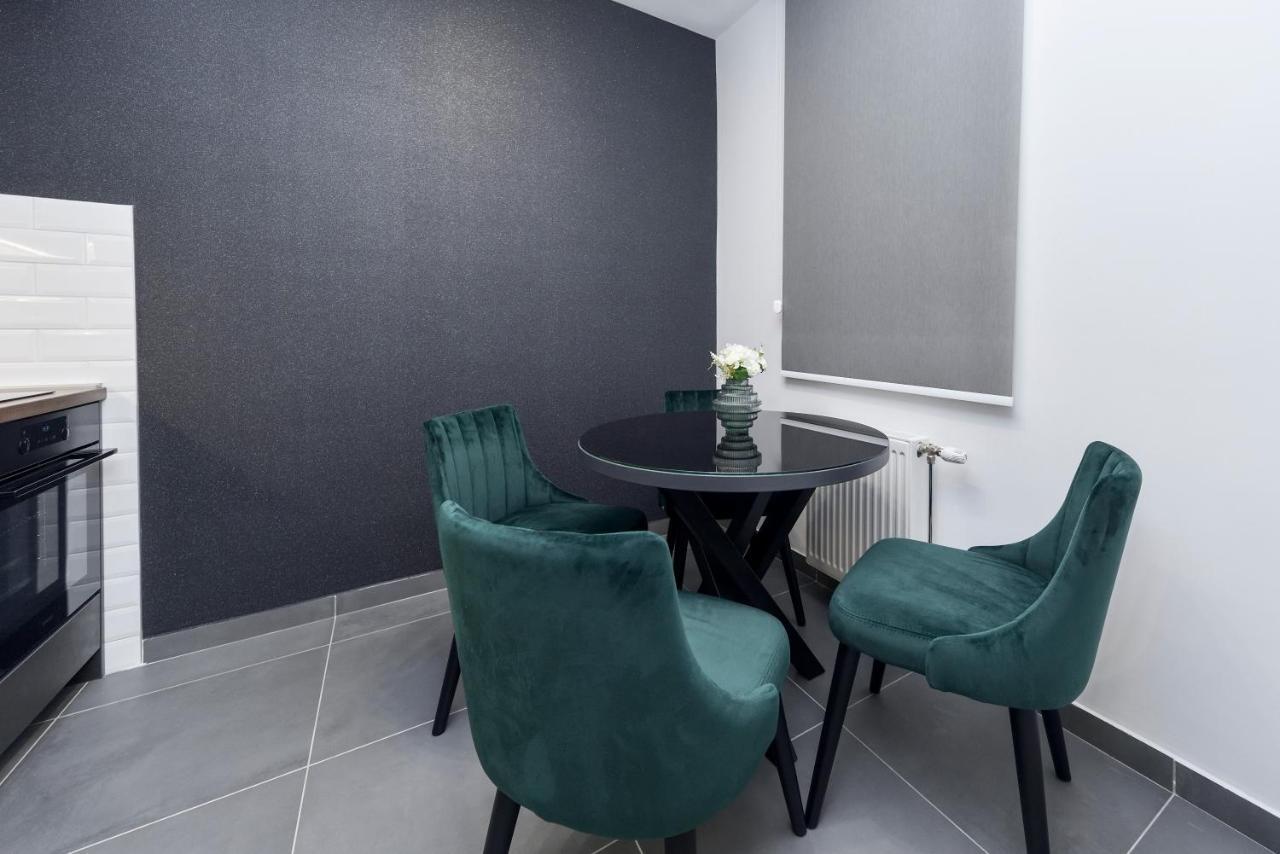 Divine & Delight Apartments Novi Sad Extérieur photo