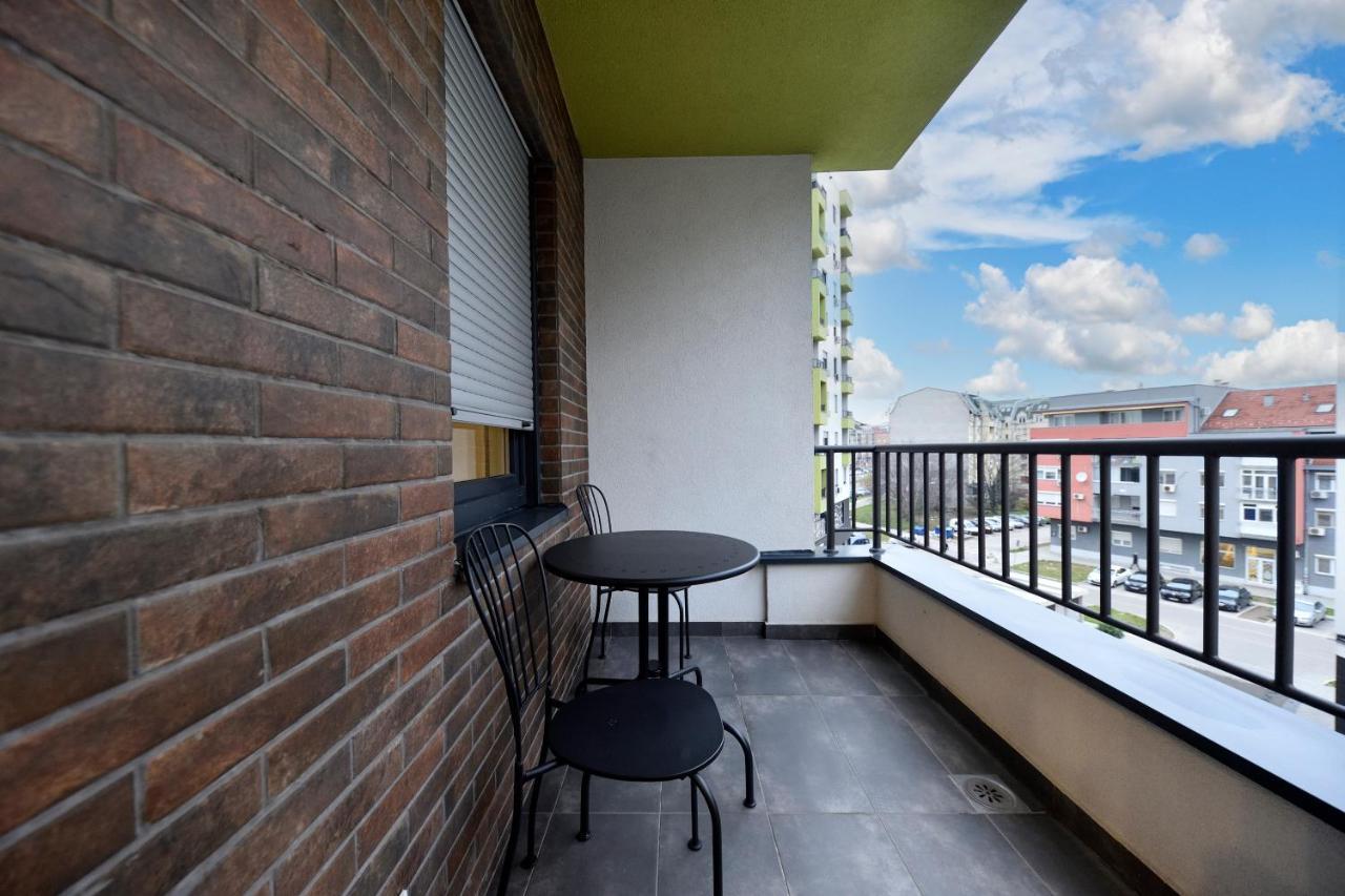 Divine & Delight Apartments Novi Sad Extérieur photo